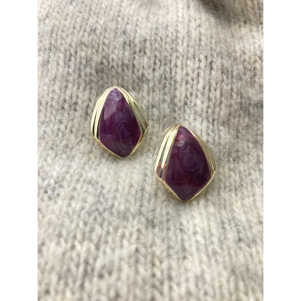 Vintage Enamel Earrings Purple Marbled Gold Tone Abstract Teardrop Kite Shape